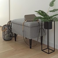 Schowek do przedpokoju albo do sypialni przed łóżko.