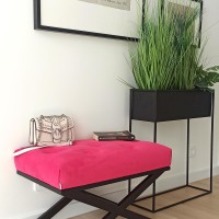 Ławka może posiadać siedzisko gładkie jak i pikowane.