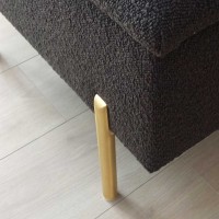 Pufa ze schowkiem na akcesoria - porządek zawsze pod ręką.