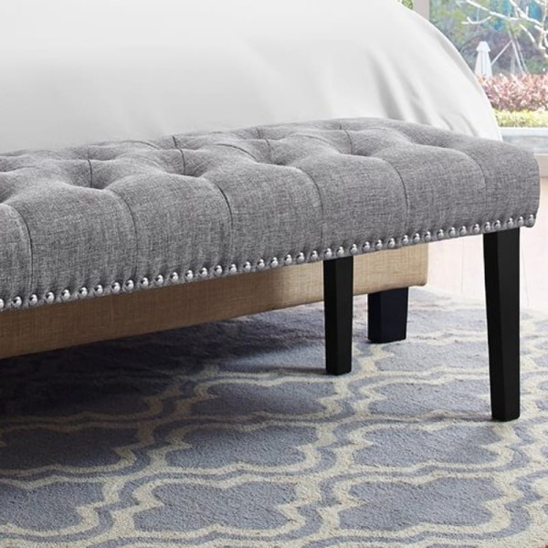 Żródło: <a href="https://www.jossandmain.com/furniture/cat/bedroom-furniture-c1858990.html">https://www.jossandmain.com/furniture/cat/bedroom-furniture-c1858990.html</a> Zdjęcie podglądowe nie przedstawia rzeczywistego wyglądu ćwieków na ławce.